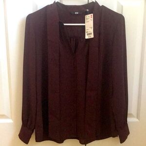 Brand new female Uniqlo shirt